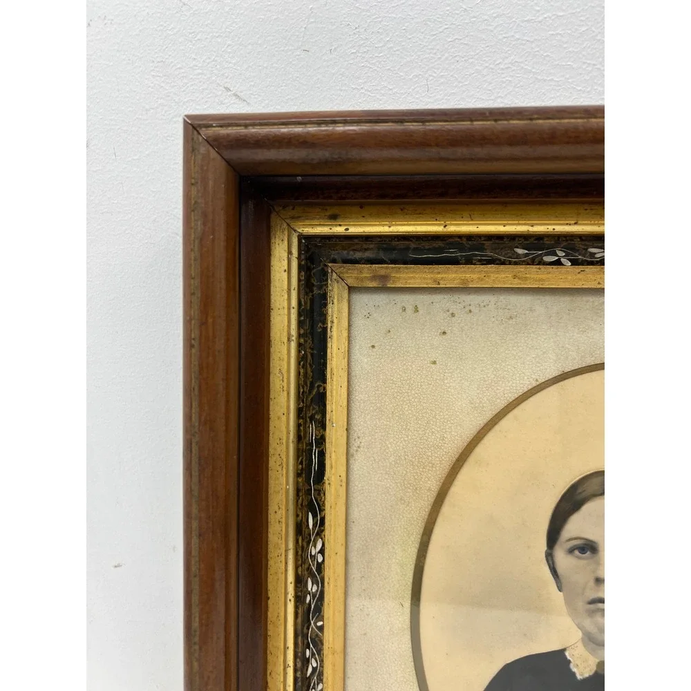 Victorian Carved Wood Deep Picture Frame Gilt Inlay w Victorian Photo FITS 10x12